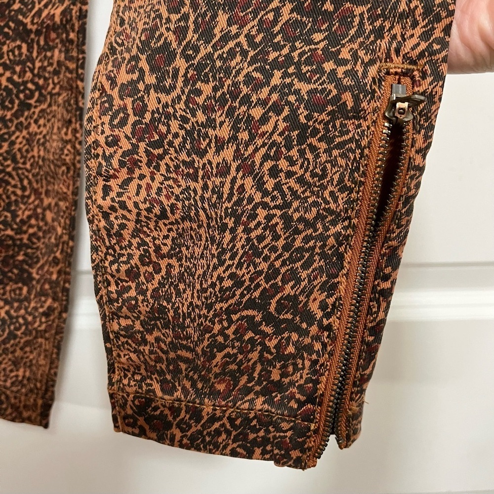 Joie Leopard Print Skinny Cargo Pants Zip Ankle Size 24 NWT - Picture 4 of 11